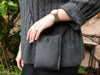 Piccola borsa porta cellulare Kate in pelle di bufalo nero