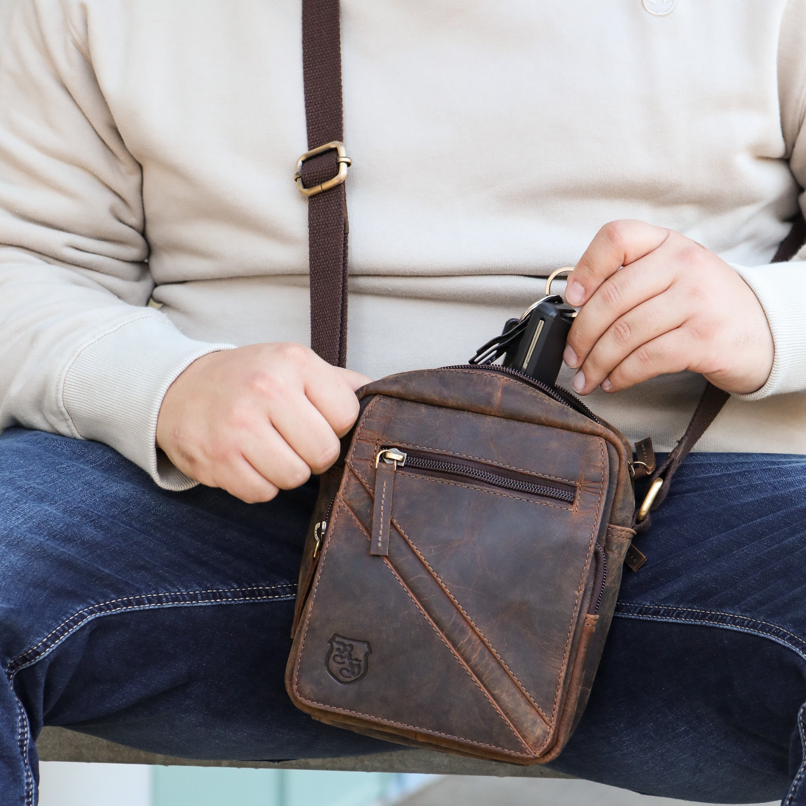 Teo Crossbody Bag