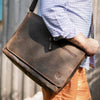 Hochwertige braune Laptoptasche aus Leder von Hodalump – Vintage Umhängetasche für Herren, ideal als Businesstasche oder Notebooktasche.