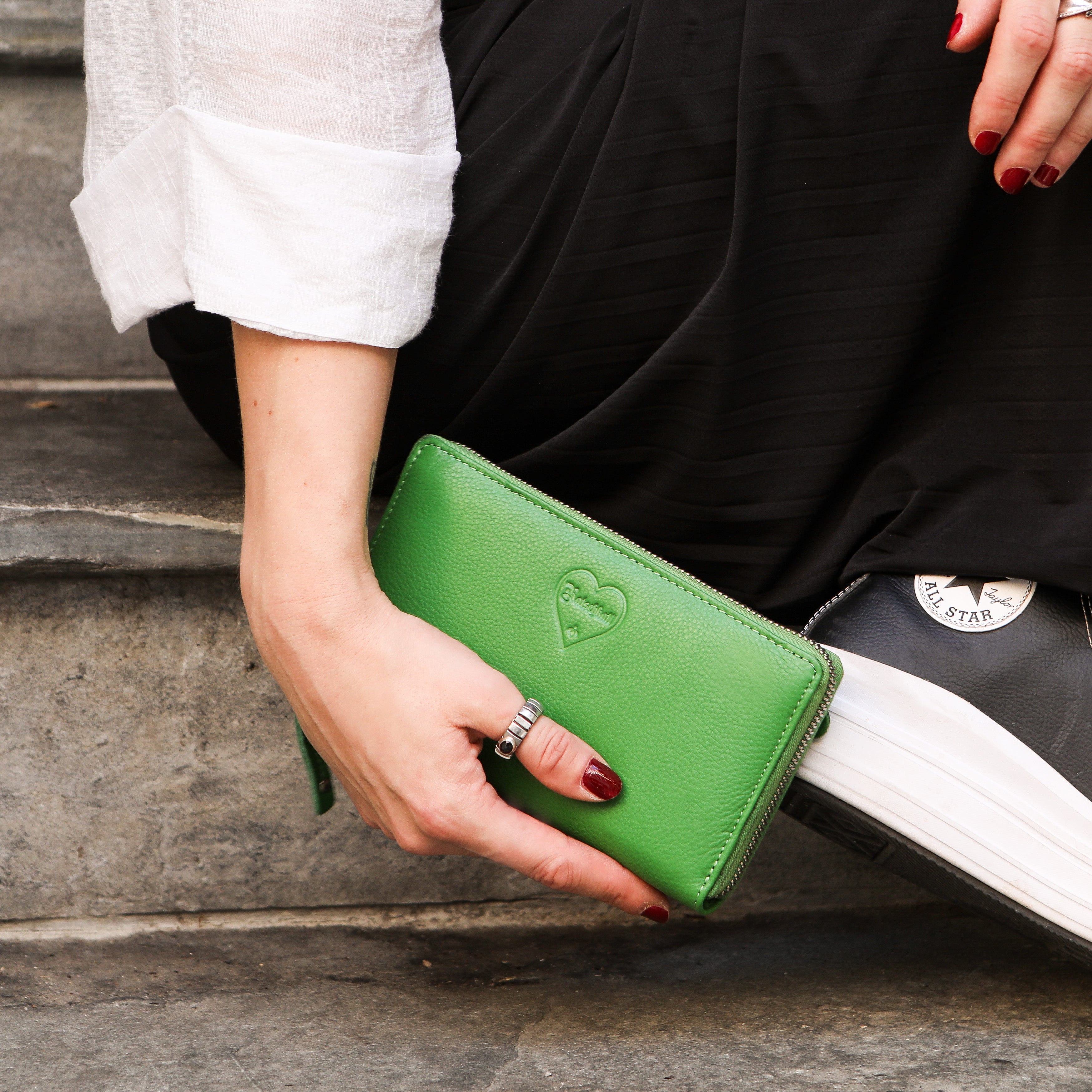 Classic Wallet Gretl in Colour