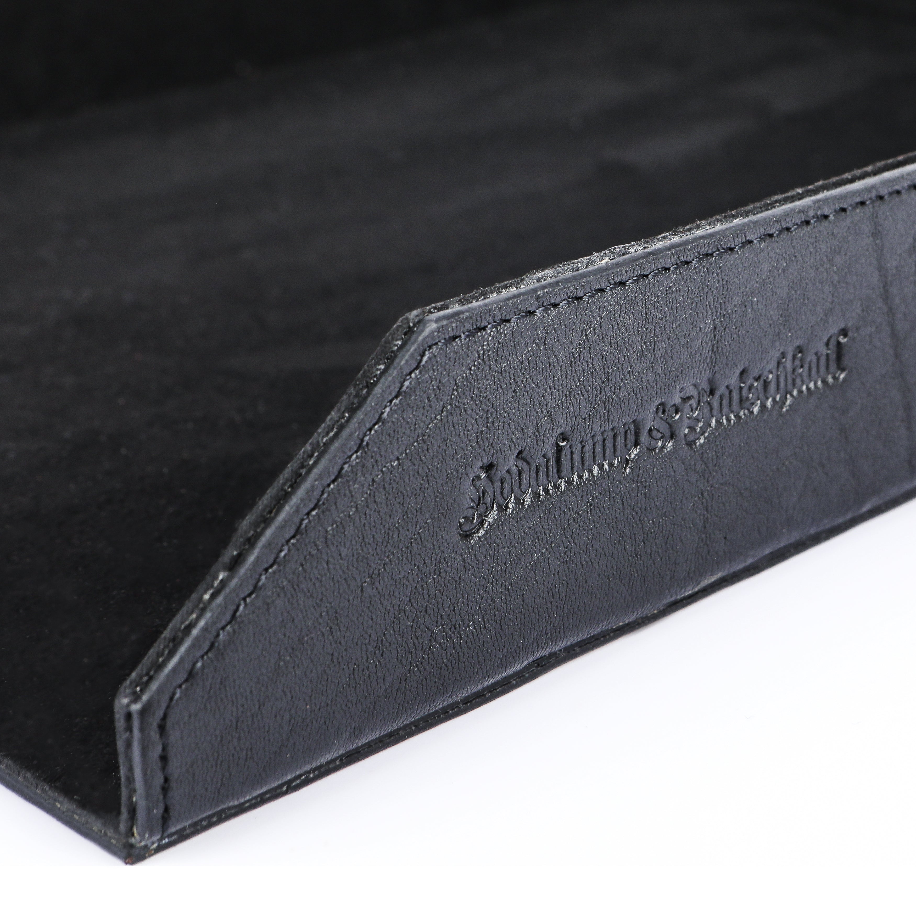 Ablagehalter in Leder